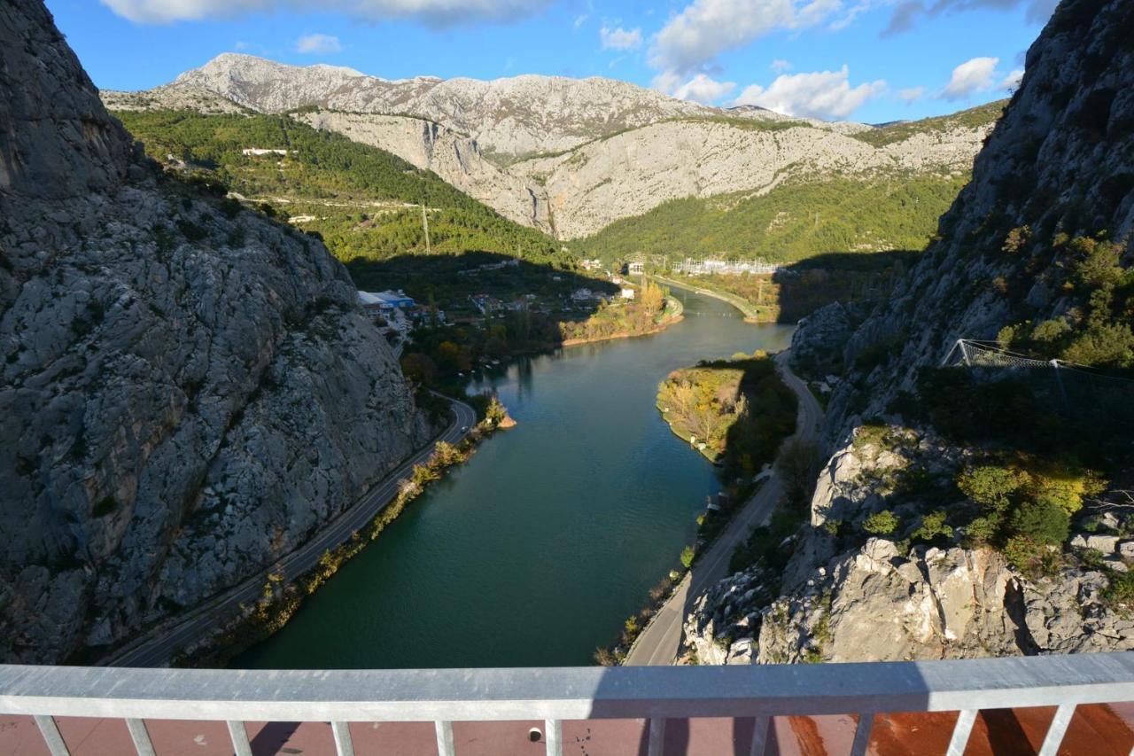 Apartment Mlija Omiš Exterior foto