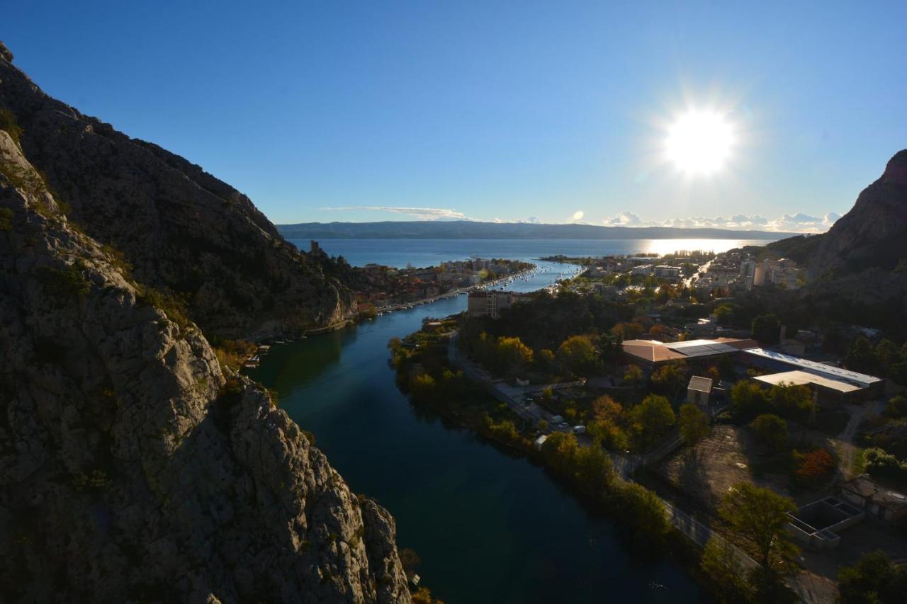 Apartment Mlija Omiš Exterior foto